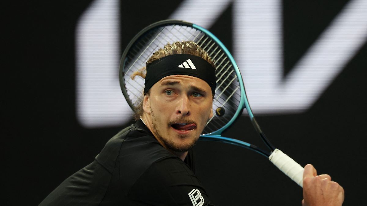 Titeljagd-bei-Australian-Open-Zverev-zieht-nach-Vogelschiss-Pausen-ins-Achtelfinale-ein