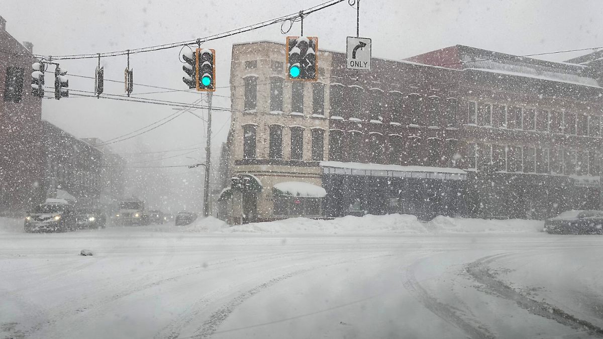 Bundesstaaten-rufen-Notstand-aus-Monstersturm-k-nnte-den-USA-bis-zu-minus-45-Grad-bringen