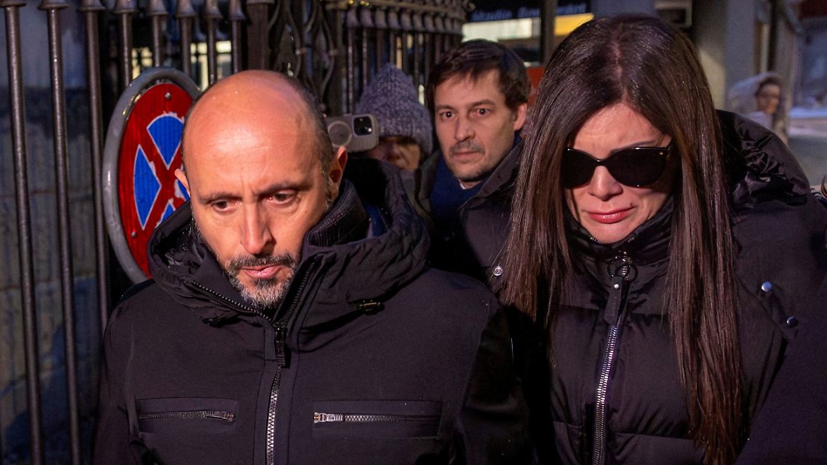 Feuerkatastrophe-mit-40-Toten-U-Haft-f-r-Barbesitzer-aus-Crans-Montana-aufgehoben