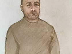 Ehemals konservativer Stadtrat: Brite gesteht Dutzende Vergewaltigungen seiner Ex-Frau