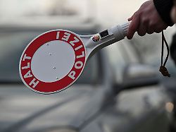 Bayern: Polizei findet mehr als zehn Kilo Haschisch auf der A8