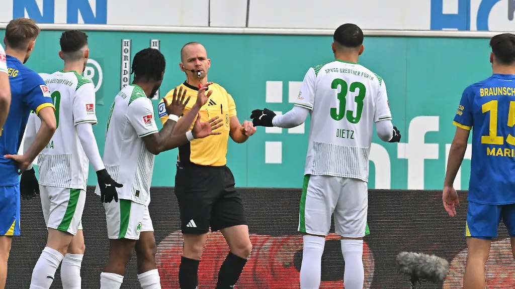 24-01-2026-Fussball-Saison-2025-2026-2-Fussball-Bundesliga-19