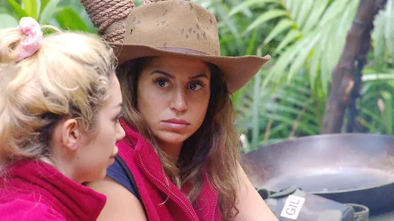 ACHTUNG-SPERRFRIST-FUeR-ALLE-MEDIEN-BIS-ZUM-SHOWENDE-SAMSTAG-24-JANUAR-2026-22-30-UHR-Ariel-l-spricht-mit-Eva-Benetatou-ueber-deren-Affaere-mit-Samiras-Ex-Mann-Serkan-Die-Verwendung-des-sendungsbezogenen-Materials-ist-nur-mit-dem-Hinweis-und-Verlinkung-auf-RTL-gestattet