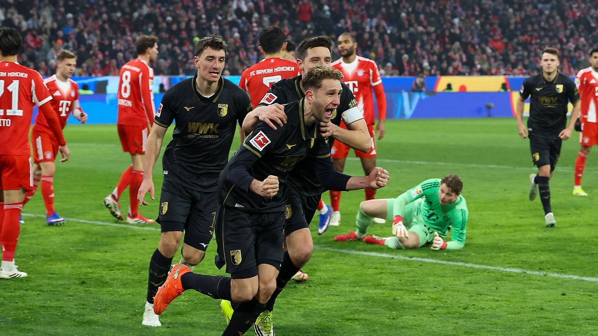 Trotz-F-hrung-gegen-Augsburg-FC-Bayern-verliert-sensationell-erstes-Bundesliga-Spiel-seit-M-rz-2025