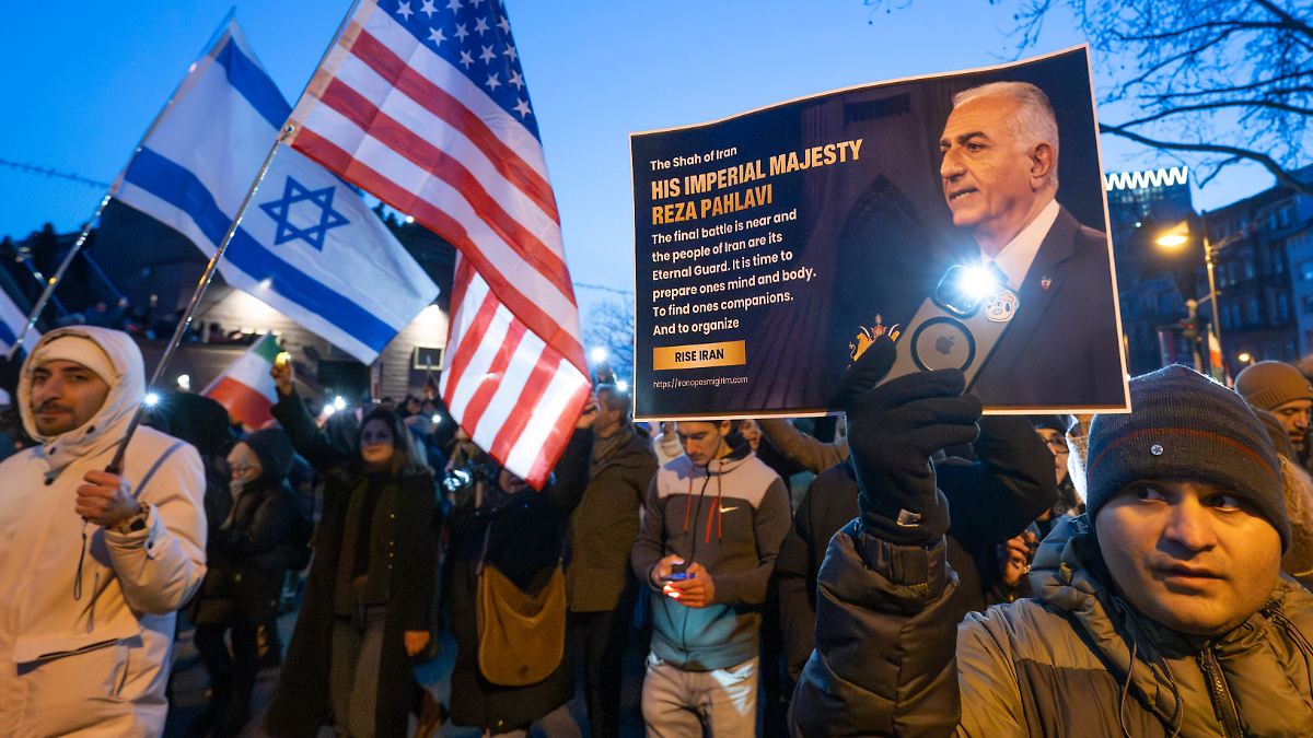 -Viel-schlimmer-als-ihr-denkt-Iranische-Aktivistin-macht-Trump-und-Merz-Vorw-rfe