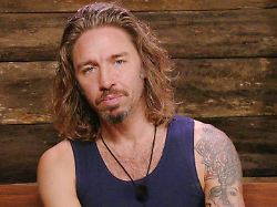 Dschungelcamp - Tag 2: "Das Volk gegen Gil Ofarim"