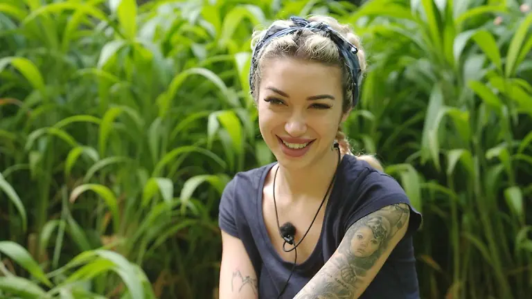 ACHTUNG-SPERRFRIST-FUeR-ALLE-MEDIEN-BIS-ZUM-SHOWENDE-SONNTAG-25-JANUAR-2026-20-55-UHR-Ariel-auf-dem-Weg-zur-Dschungelpruefung-Wo-Kabel-Test-Die-Verwendung-des-sendungsbezogenen-Materials-ist-nur-mit-dem-Hinweis-und-Verlinkung-auf-RTL-gestattet