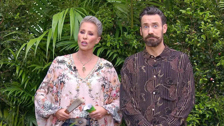 ACHTUNG-SPERRFRIST-FUeR-ALLE-MEDIEN-BIS-ZUM-SHOWENDE-SONNTAG-25-JANUAR-2026-20-55-UHR-Sonja-Zietlow-und-Jan-Koeppen-bei-der-Dschungelpruefung-Wo-Kabel-Test-Die-Verwendung-des-sendungsbezogenen-Materials-ist-nur-mit-dem-Hinweis-und-Verlinkung-auf-RTL-gestattet