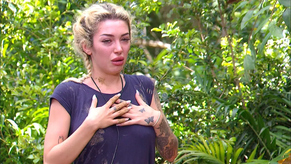 ACHTUNG-SPERRFRIST-FUeR-ALLE-MEDIEN-BIS-ZUM-SHOWENDE-SONNTAG-25-JANUAR-2026-20-55-UHR-Ariel-hat-die-Dschungelpruefung-Wo-Kabel-Test-abgebrochen-Die-Verwendung-des-sendungsbezogenen-Materials-ist-nur-mit-dem-Hinweis-und-Verlinkung-auf-RTL-gestattet