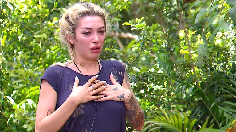 ACHTUNG-SPERRFRIST-FUeR-ALLE-MEDIEN-BIS-ZUM-SHOWENDE-SONNTAG-25-JANUAR-2026-20-55-UHR-Ariel-hat-die-Dschungelpruefung-Wo-Kabel-Test-abgebrochen-Die-Verwendung-des-sendungsbezogenen-Materials-ist-nur-mit-dem-Hinweis-und-Verlinkung-auf-RTL-gestattet