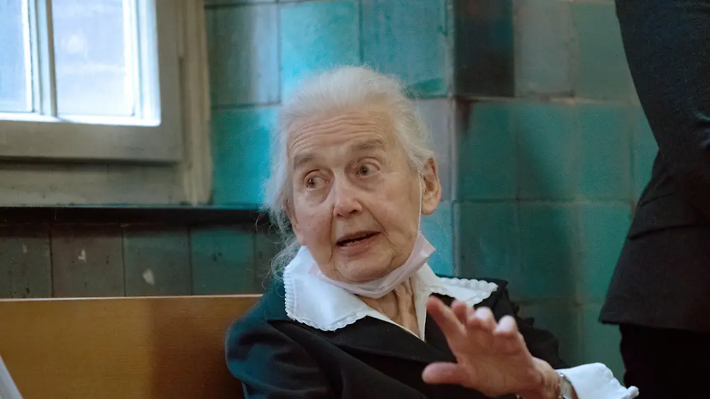 bd5cb5c27e20e55fa19476cc43e3d9ef