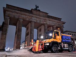 Berlin & Brandenburg: Verkehrschaos in Berlin durch Eis und Glätte