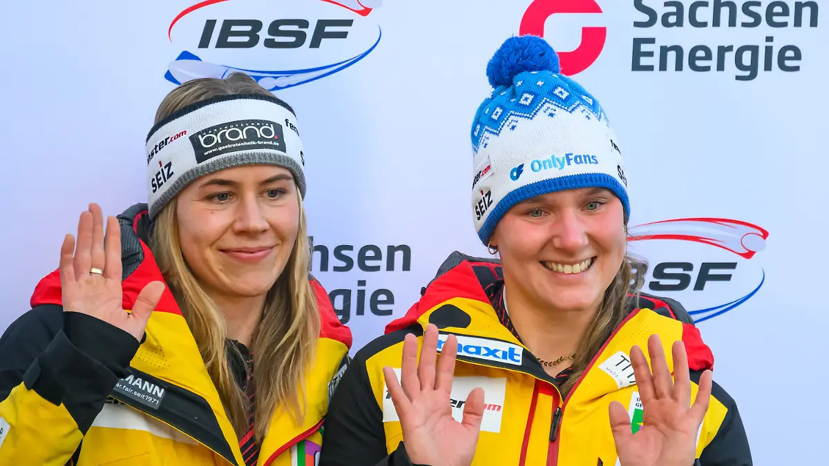 18-01-2026-Sachsen-Altenberg-Bob-Weltcup-Zweierbob-Frauen-2-Durchgang-Lisa-Buckwitz-r-und-Kira-Lipperheide-Deutschland-stehen-nach-dem-sechsten-Platz-im-Ziel