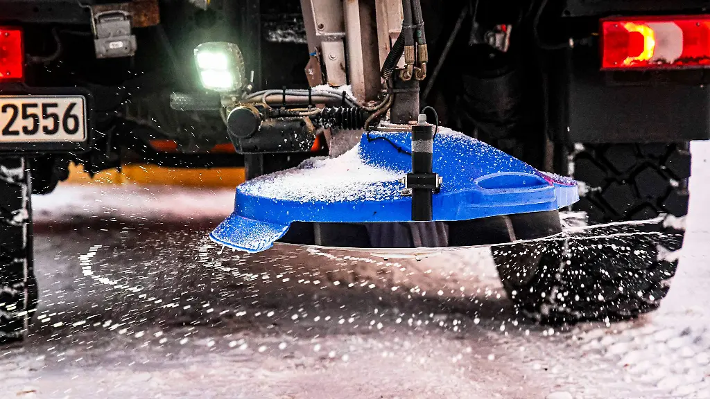 Schnee-hat-in-Schleswig-Holstein-am-Vormittag-zu-zahlreichen-Unfaellen-gefuehrt