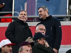 Bundesregierung hält sich raus: WM-Boykott ist für Söder „völliger Quatsch“