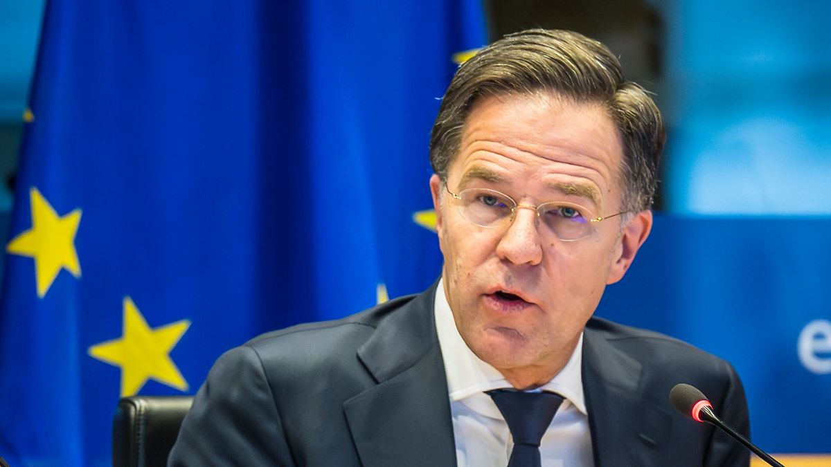 Putin-w-rde-EU-Armee-lieben-Nato-Chef-Ohne-USA-br-uchte-Europa-ein-Zehn-Prozent-Ziel