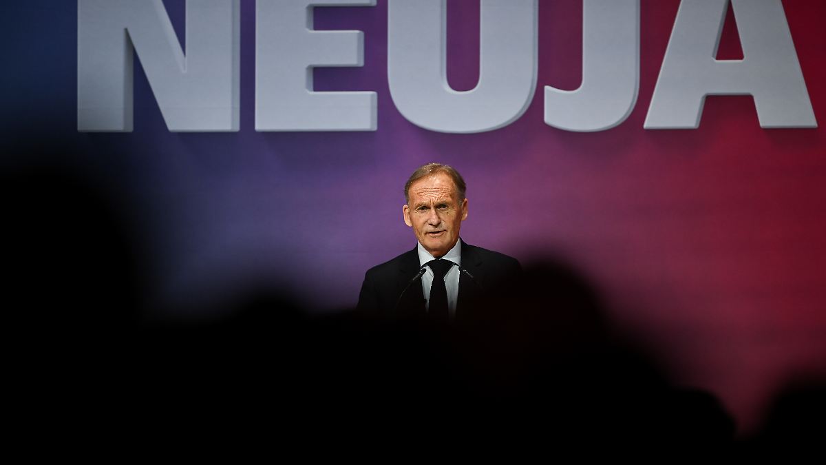 debatte-zur-unzeit-dfb-pr-sidium-besch-ftigt-sich-mit-m-glichem-wm-boykott