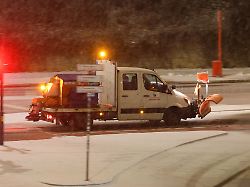 Hamburg & Schleswig-Holstein: Winterdienst in Hamburg im Großeinsatz