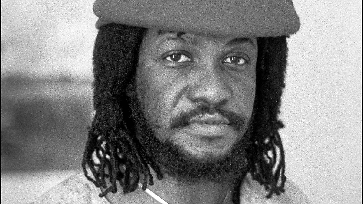 -K-nig-des-Rhythmus-Reggae-Legende-Sly-Dunbar-ist-tot