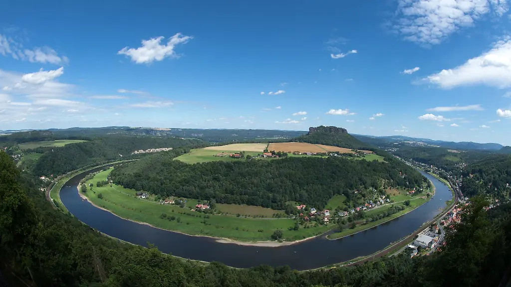 Der-BUND-untersucht-in-einem-Projekt-trockene-Lebensraeume-im-saechsischen-Elbtal-Archivbild
