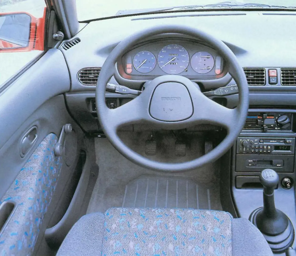 mazda-121-1991-1996-4
