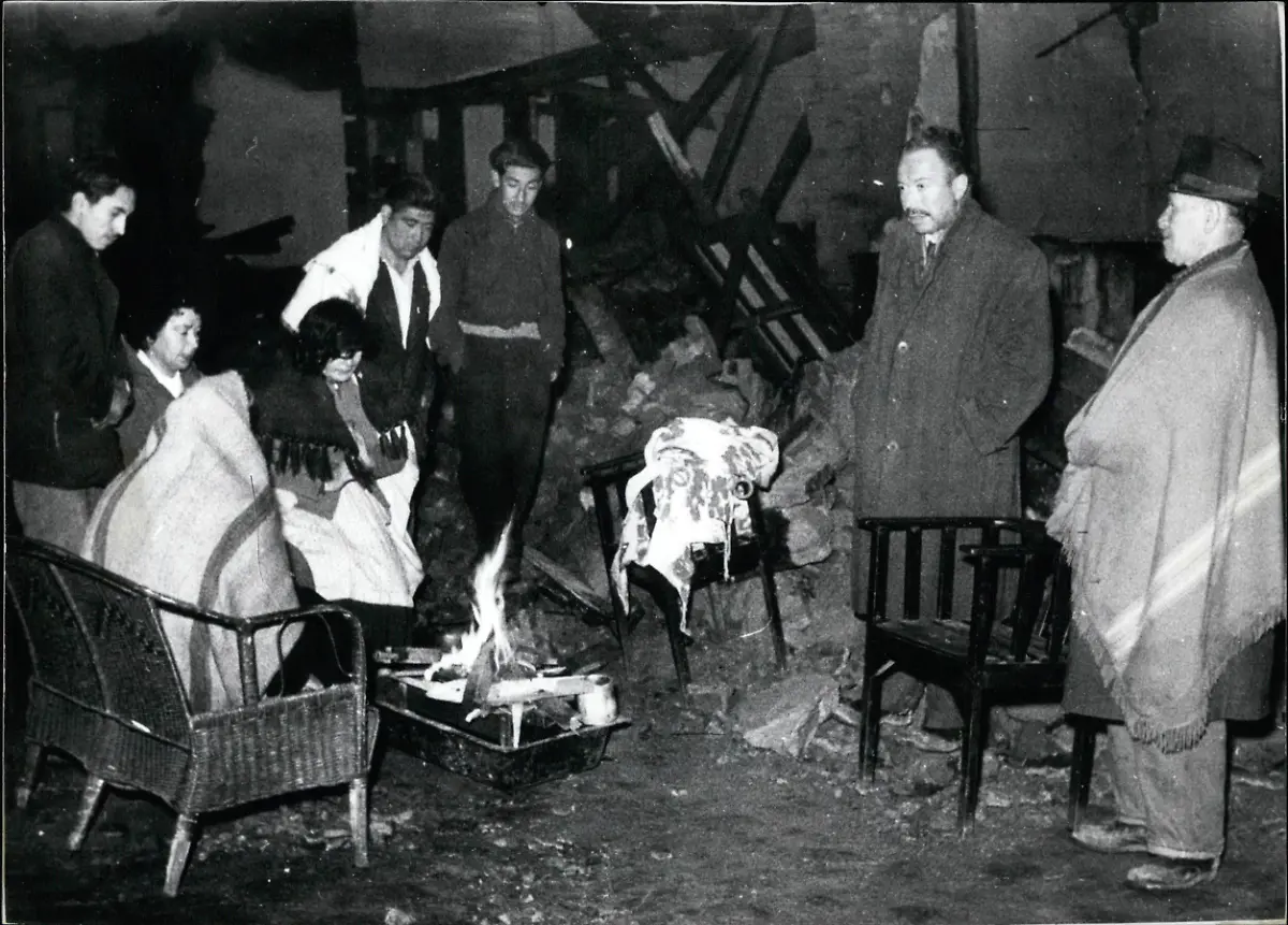 28-Mai-1960-berlebende-des-Erdbebens-in-Chile-in-Concepcion