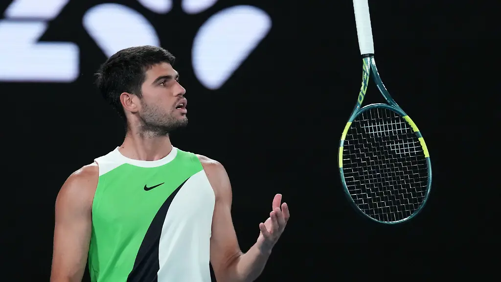 Carlos-Alcaraz-of-Spain-reacts-during-his-quarterfinal-match-against-Alex-de-Minaur-of-Australia-at-the-Australian-Open-tennis-championship-in-Melbourne-Australia-Tuesday-Jan-27-2026