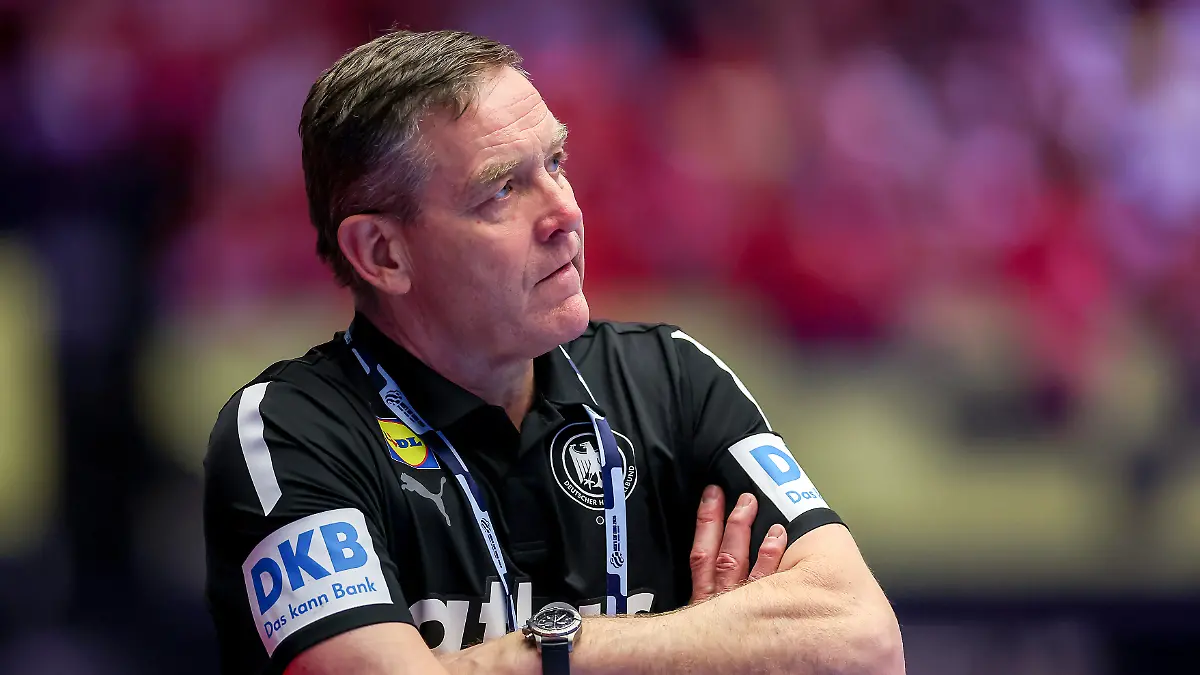 26-01-2026-Handball-Men-s-EHF-EURO-2026-Deutschland-Daenemark-Jyske-Bank-Boxen-in-Herning-Daenemark-Main-Round-Enttaeuschte-Gesichter-bei-der-Deutschen-Mannschaft-nach-der-Niederlage-gegen-Daenemark