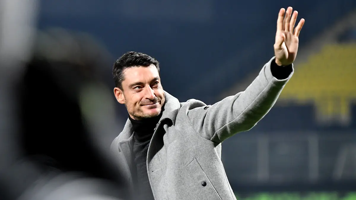 December-18-2025-Celje-Slovenia-Celje-Slovenia-December-18th-2025-Albert-Riera-head-coach-of-Celje-during-the-UEFA-Conference-League-League-phase-Matchday-6-between-Celje-Slovenia-and-Shelbourne-Ireland-at-Stadion-Celje-Celje-Slovenia