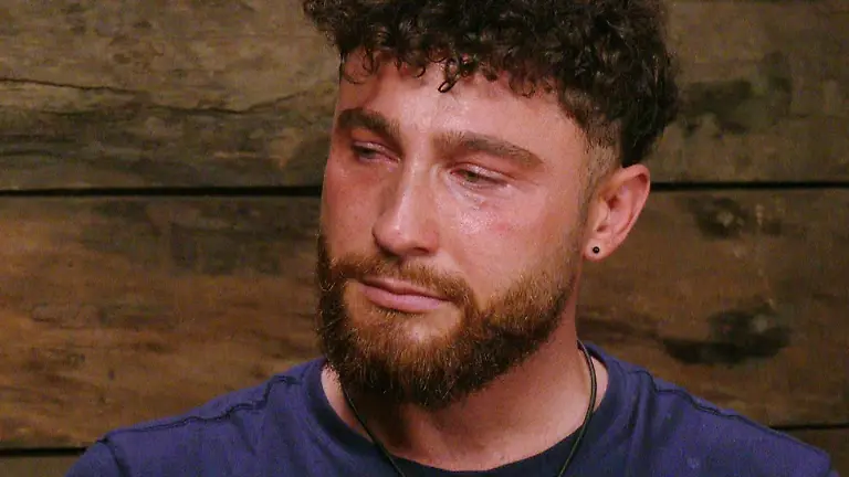 ACHTUNG-SPERRFRIST-FUeR-ALLE-MEDIEN-BIS-ZUM-SHOWENDE-DIENSTAG-27-JANUAR-2026-22-30-UHR-Im-Dschungeltelefon-wird-Umut-Tekin-sehr-ehrlich-Mir-tut-es-weh-dass-ich-keine-Bindung-eingehen-kann-Die-Verwendung-des-sendungsbezogenen-Materials-ist-nur-mit-dem-Hinweis-und-Verlinkung-auf-RTL-gestattet