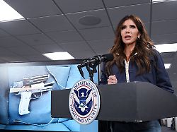 Rücktrittsgerüchte um Noem: Trump stärkt seiner Heimatschutzministerin den Rücken