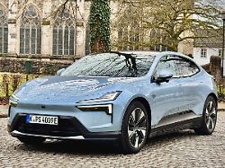 Auto ohne Heckscheibe: Polestar 4 im Test - cool, stylish und praktisch