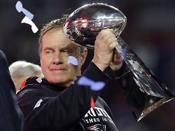 Superstars sind fassungslos: NFL knallt Trainer-Legende "Hall of Fame"-Tür vor der Nase zu