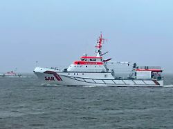 Suche war schon eingestellt: Vermisster Seemann vor Cuxhaven lebend gefunden
