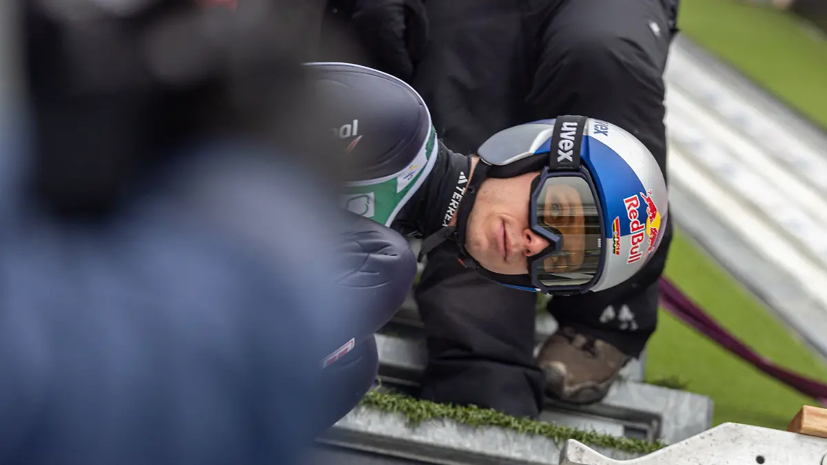 10-01-2026-Polen-Zakopane-Ski-nordisch-Skispringen-Weltcup-Training-Maenner-Andreas-Wellinger-aus-Deutschland-beim-Training