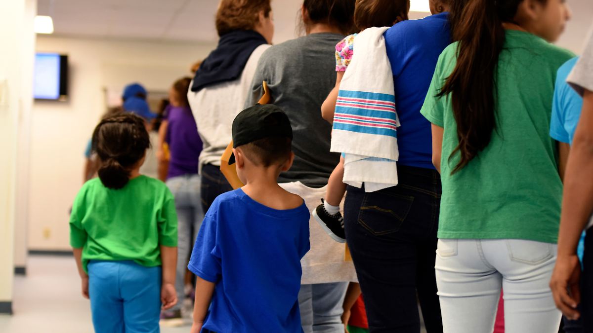 In-Minnesota-festgenommen-Richter-untersagt-Abschiebung-von-F-nfj-hrigem-aus-den-USA