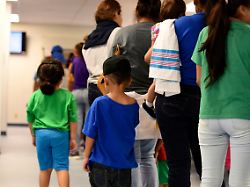 In Minnesota festgenommen: Richter untersagt Abschiebung von Fünfjährigem aus den USA