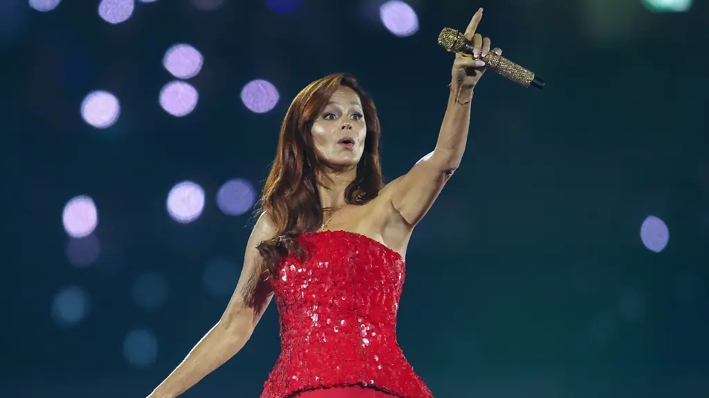 Schlagerboom-2025-am-18-10-2025-in-der-Westfalenhalle-in-Dortmund-Andrea-Berg-steht-am-18-10-2025-in-der-Westfalenhalle-in-Dortmund-auf-der-Buehne