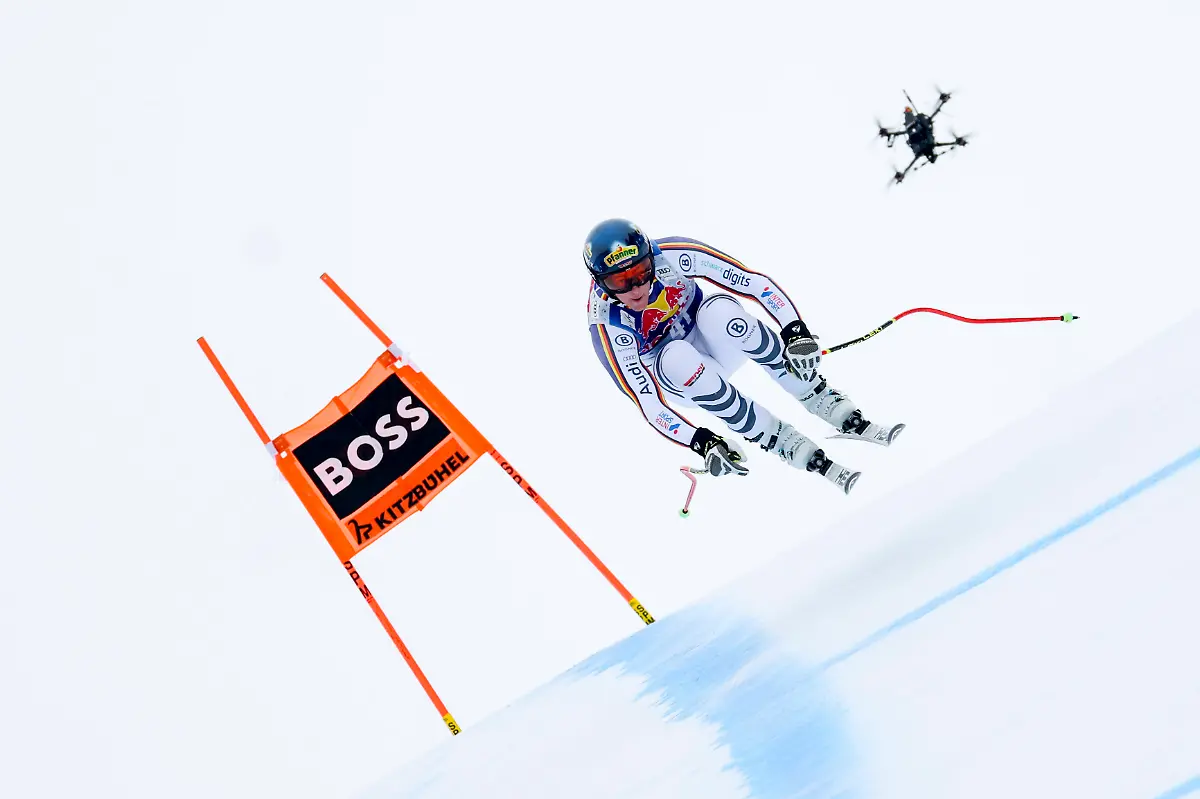 ALPINE-SKIING-FIS-WC-Kitzbuehel-KITZBUEHEL-AUSTRIA-24-JAN-26-ALPINE-SKIING-FIS-World-Cup-Hahnenkamm-race-downhill-men-Image-shows-Simon-Jocher-GER