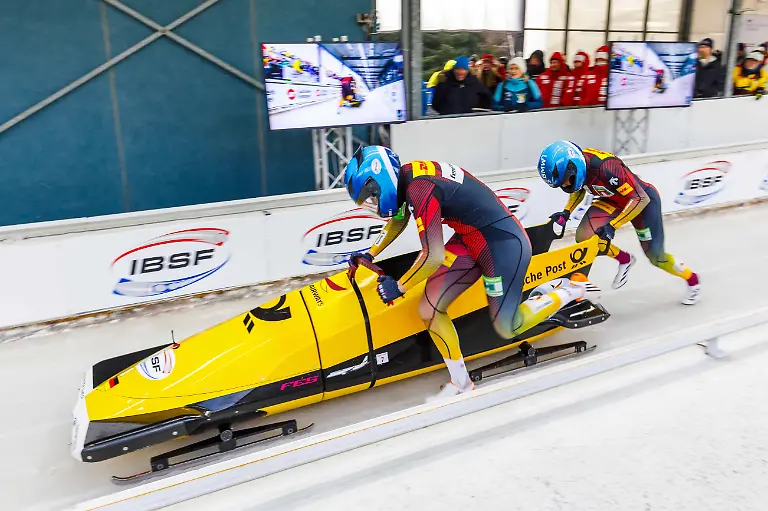 Bob-Weltcup-Altenberg-2026-Zweierbob-Frauen-Laura-Nolte-DEU-Deutschland-Sachsen-Altenberg-18-01-2026-IBSF-Bob-Weltcup-in-Altenberg-SachsenEnergie-Eiskanal-Zweierbob-Frauen-1-Lauf-Laura-Nolte-GER-mit-Deborah-Levi-beim-Start
