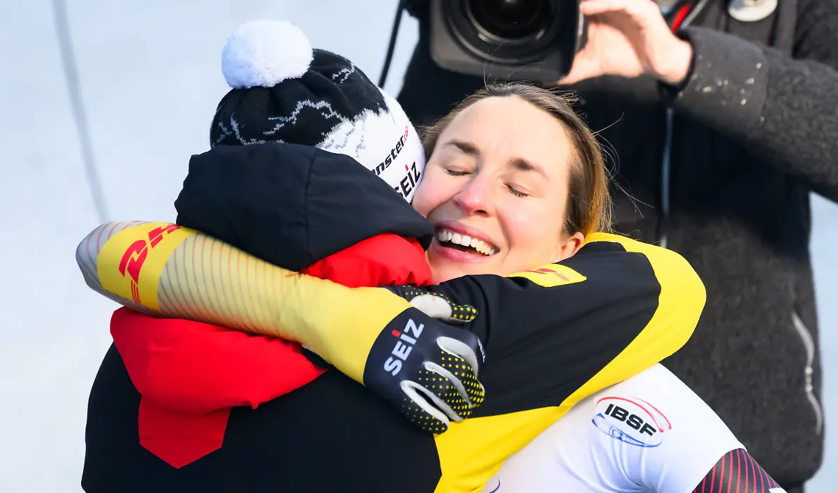 16-01-2026-Sachsen-Altenberg-Skeleton-Weltcup-Einer-Frauen-2-Durchgang-Jacqueline-Pfeifer-Deutschland-jubelt-nach-dem-Sieg