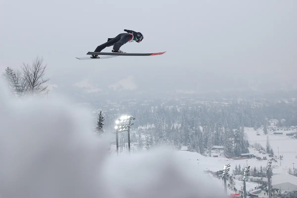 10-01-2026-Polen-Zakopane-Ski-nordisch-Skispringen-Weltcup-Training-Maenner-Andreas-Wellinger-aus-Deutschland-beim-Training