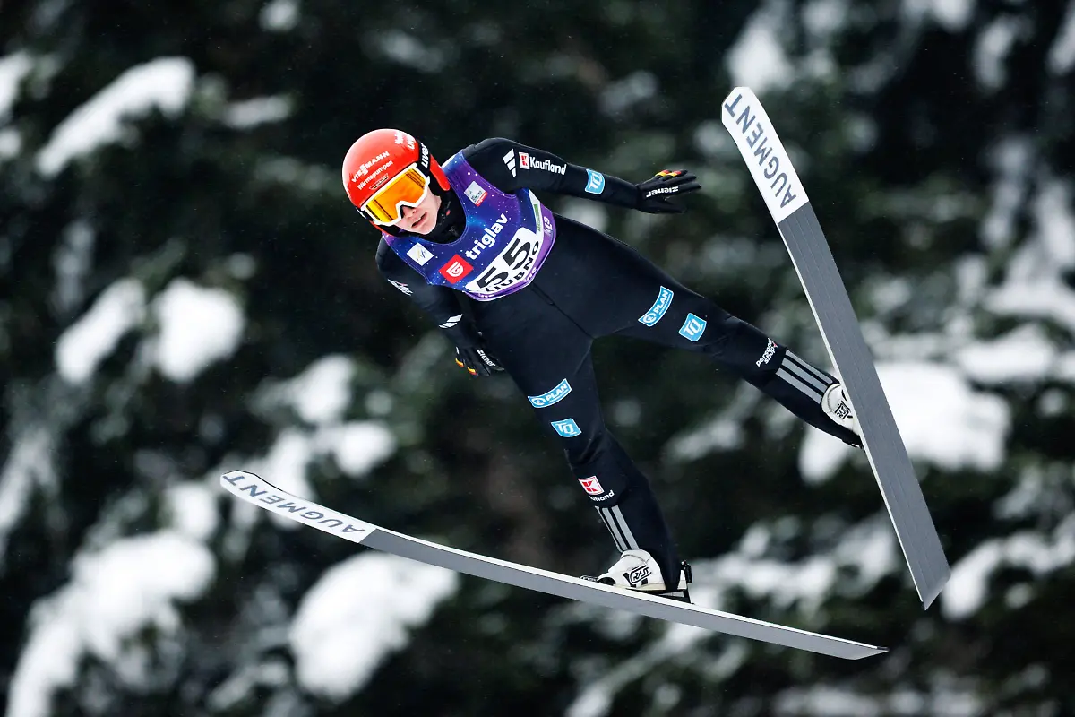 Ski-jumping-Skispringen-Ski-nordisch-FIS-WC-Ljubno-LJUBNO-SLOVENIA-09-JAN-26-NORDIC-SKIING-SKI-JUMPING-FIS-World-Cup-normal-hill-ladies-qualification-Image-shows-Selina-Freitag-GER