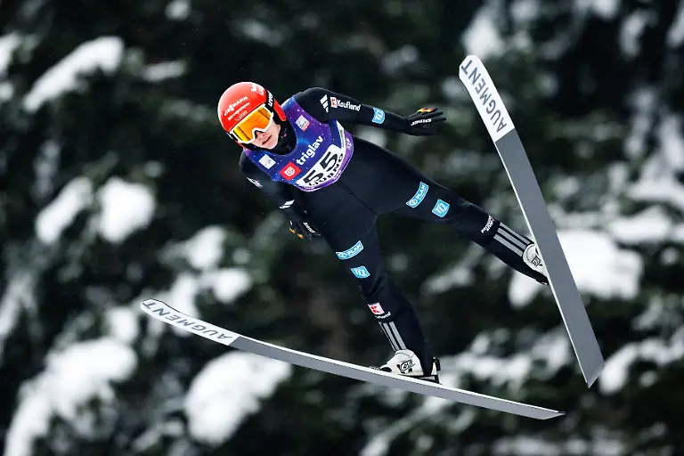 Ski-jumping-Skispringen-Ski-nordisch-FIS-WC-Ljubno-LJUBNO-SLOVENIA-09-JAN-26-NORDIC-SKIING-SKI-JUMPING-FIS-World-Cup-normal-hill-ladies-qualification-Image-shows-Selina-Freitag-GER