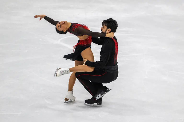 Deutsche-Meisterschaften-Eiskunstlauf-Jennifer-van-Janse-Benjamin-Steffan-Bayern-Deutsche-Meister-in-der-Meiserklasse-Eistanz-127