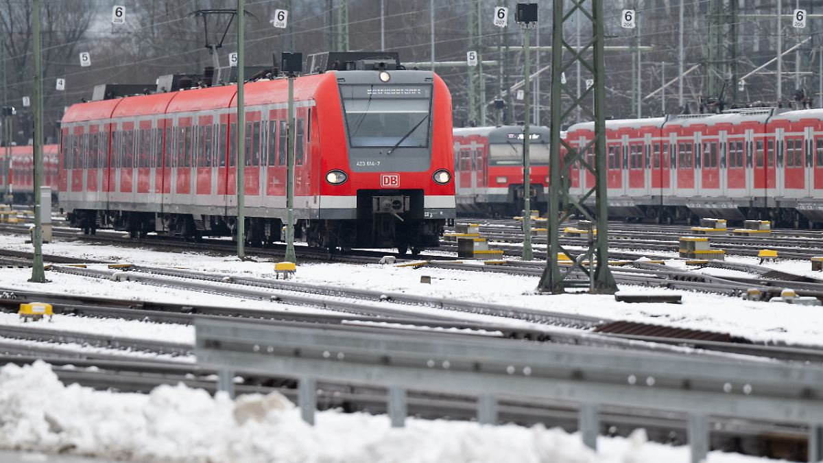 Pilotprojekt-auf-Werksgel-nde-M-nchner-S-Bahn-testet-Fernsteuerung-von-Z-gen