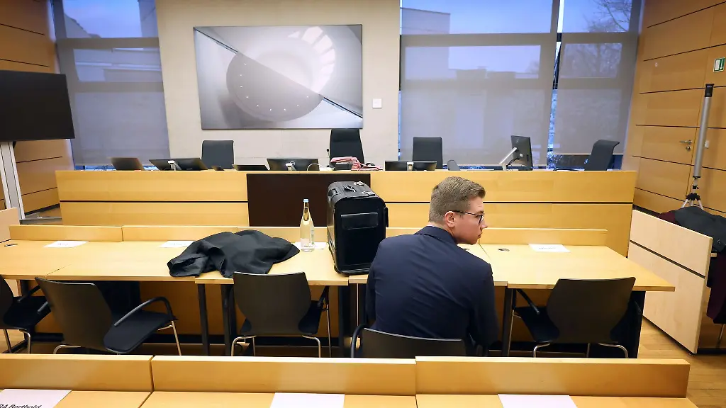 Nach-Ansicht-des-AfD-Politikers-sollte-er-freigesprochen-werden