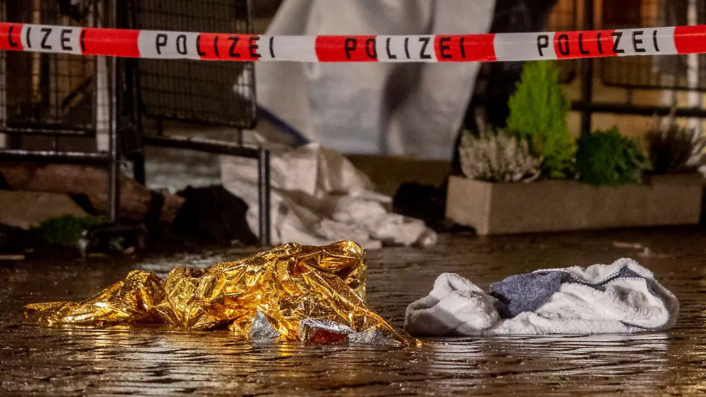 4f369aad4c18cd4762e5214ff7575a12