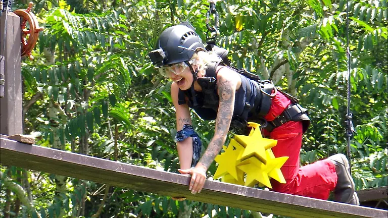 ACHTUNG-SPERRFRIST-FUeR-ALLE-MEDIEN-BIS-ZUM-SHOWENDE-DONNERSTAG-29-JANUAR-2026-22-30-UHR-Ariele-in-der-Dschungelpruefung-Das-TraumAschiff-Die-Verwendung-des-sendungsbezogenen-Materials-ist-nur-mit-dem-Hinweis-und-Verlinkung-auf-RTL-gestattet