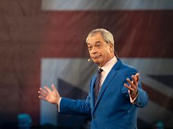 Wie lange hält sich Starmer?: "Die Chancen, dass Nigel Farage Premier wird, sind stark gestiegen"